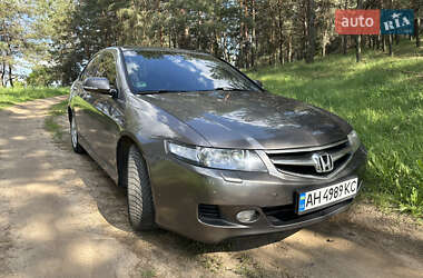 Седан Honda Accord 2006 в Новой Водолаге