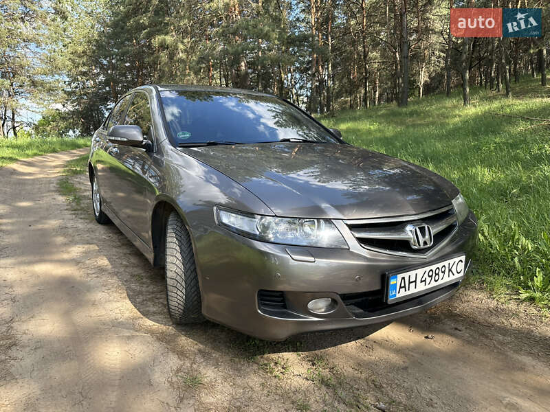 Седан Honda Accord 2006 в 