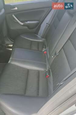 Седан Honda Accord 2003 в 
