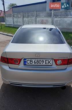 Седан Honda Accord 2003 в 