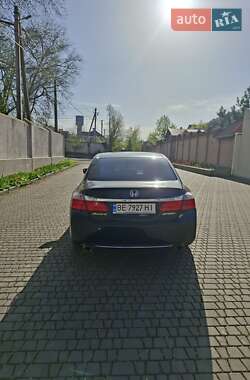 Седан Honda Accord 2014 в 