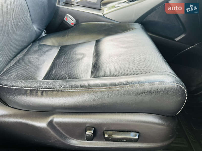 Седан Honda Accord 2012 в Виннице