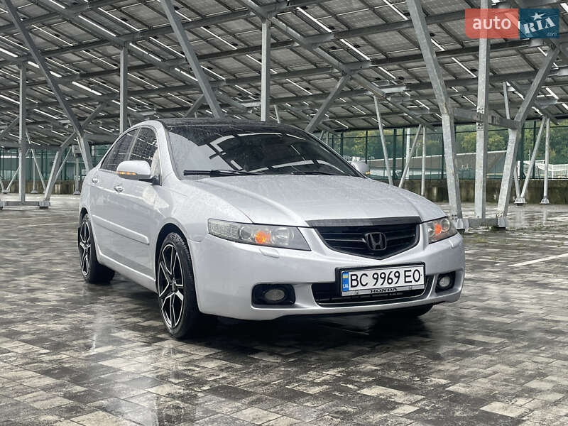 Honda Accord 2003