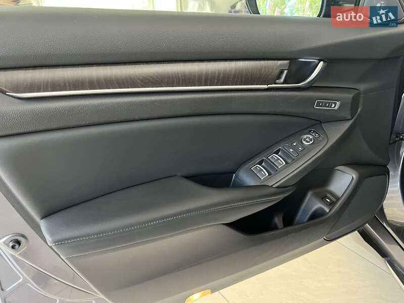 Седан Honda Accord 2018 в Одесі