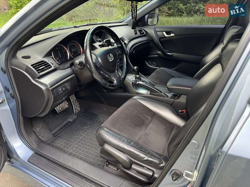 Седан Honda Accord 2011 в Фастові