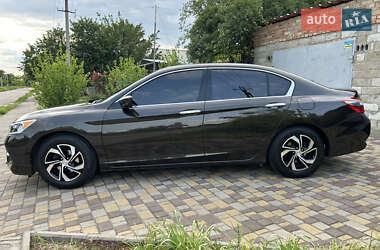 Седан Honda Accord 2017 в 