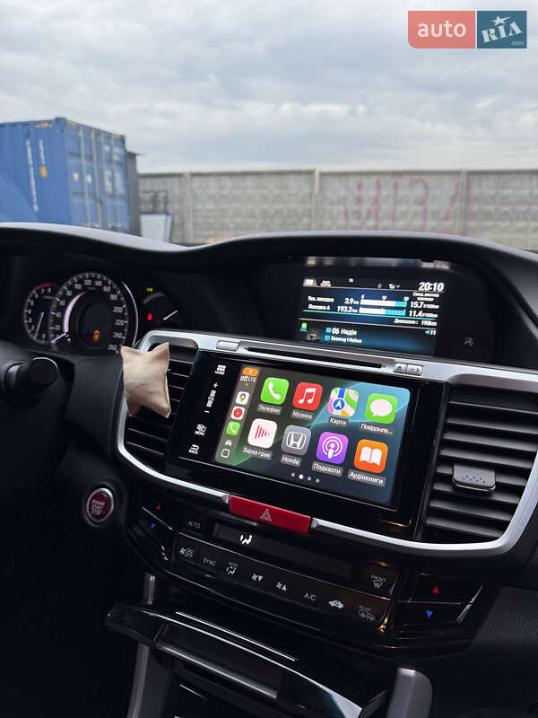 Седан Honda Accord 2017 в Киеве