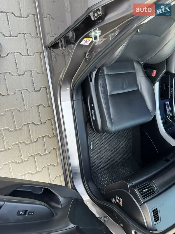 Honda Accord 2014 VIN LUCCR2660F3300117 фото оголошення 12 з 52
