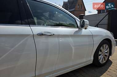 Седан Honda Accord 2014 в 