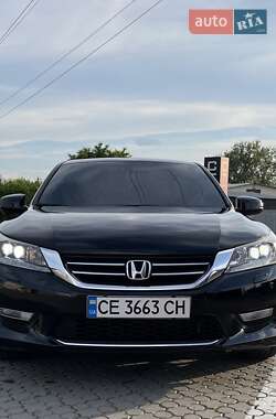 Седан Honda Accord 2013 в Черновцах
