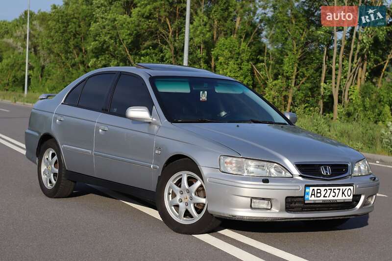 Седан Honda Accord 2001 в Хмельницком