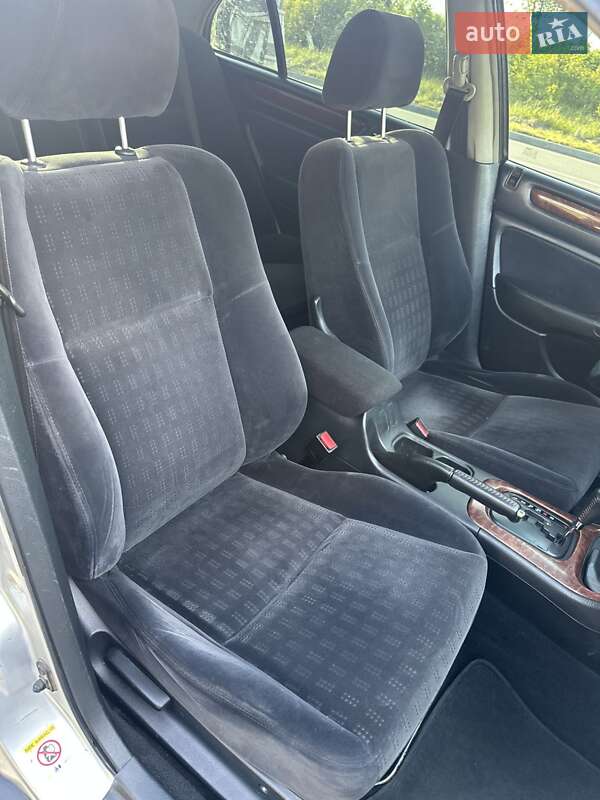 Седан Honda Accord 2001 в Хмельницком