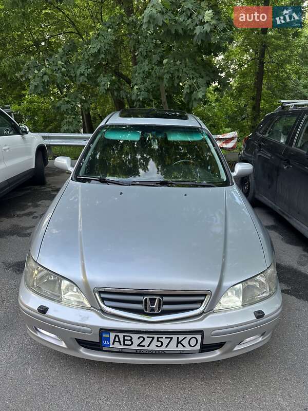 Седан Honda Accord 2001 в Хмельницком