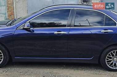 Седан Honda Accord 2004 в 