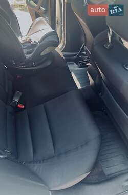 Седан Honda Accord 2011 в 