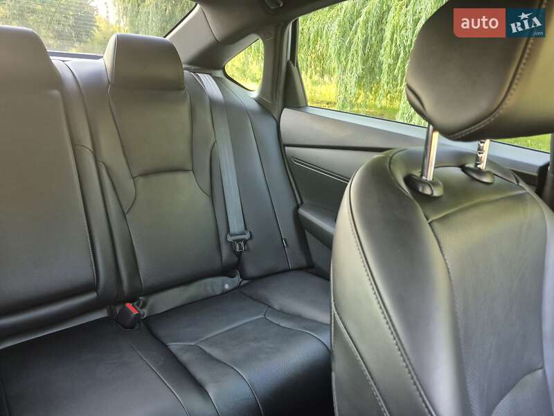 Седан Honda Accord 2023 в Кривому Розі
