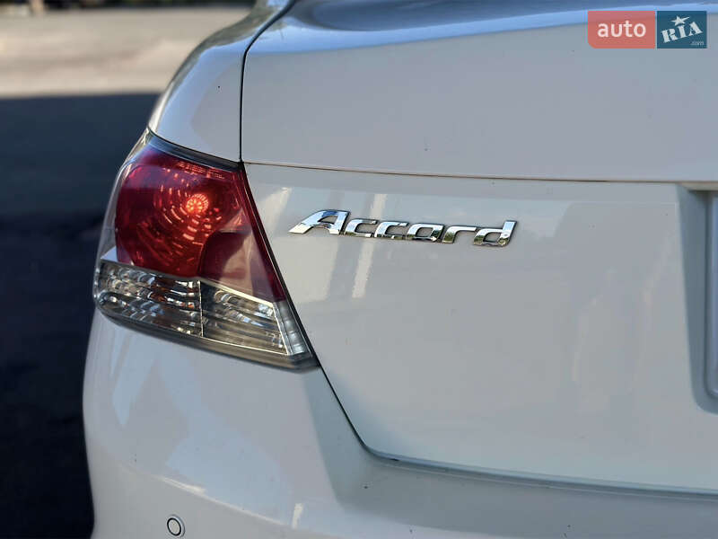 Седан Honda Accord 2008 в Новомосковську