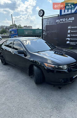 Седан Honda Accord 2010 в 