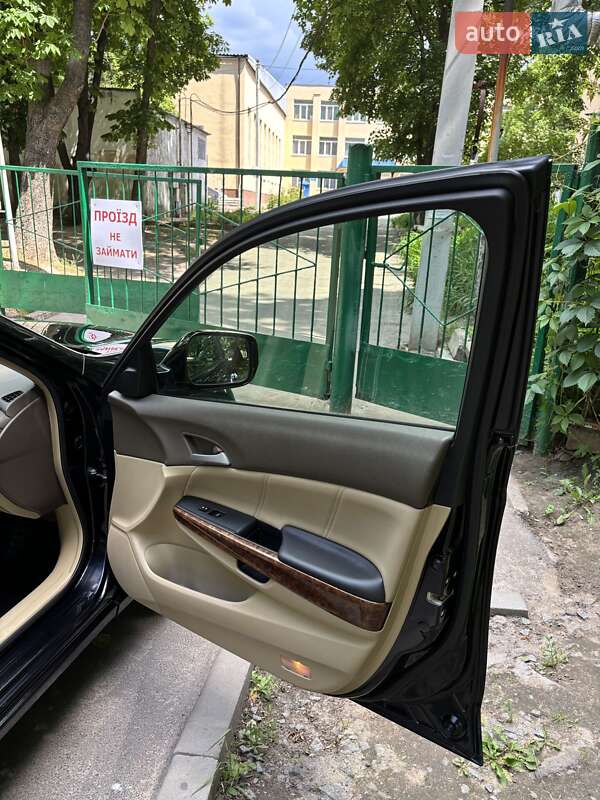Седан Honda Accord 2008 в Днепре