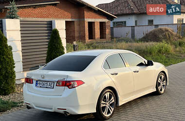 Седан Honda Accord 2011 в 