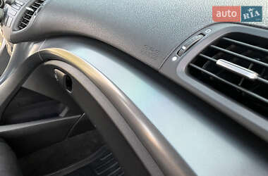Седан Honda Accord 2011 в 