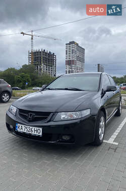 Седан Honda Accord 2004 в Киеве