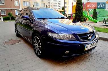 Седан Honda Accord 2003 в Южному