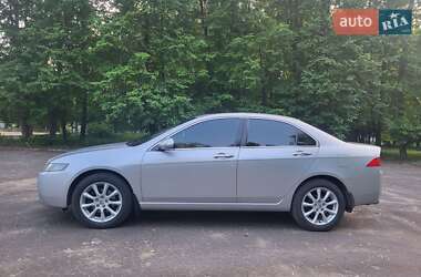 Седан Honda Accord 2005 в 