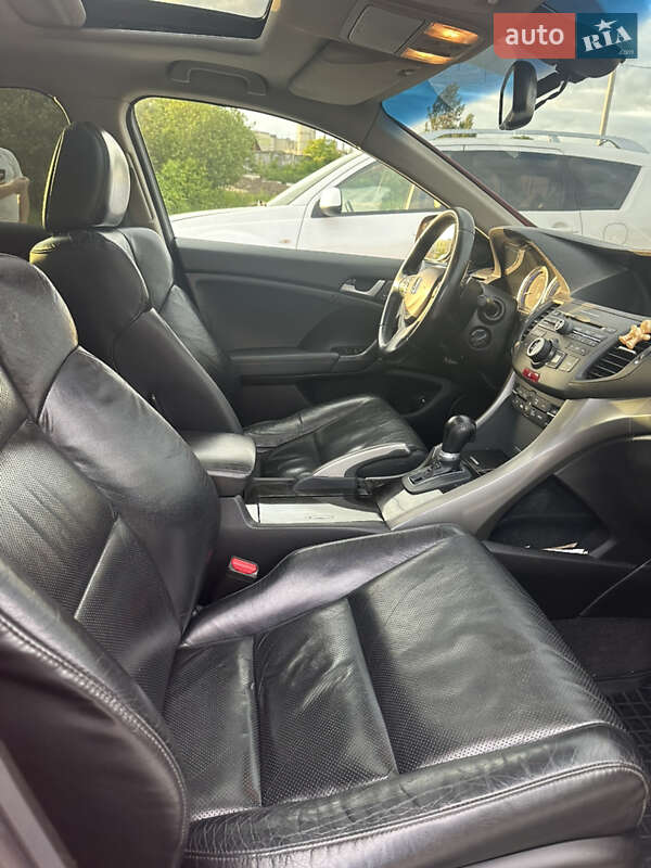 Седан Honda Accord 2008 в Львові