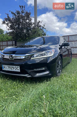 Седан Honda Accord 2016 в Березне