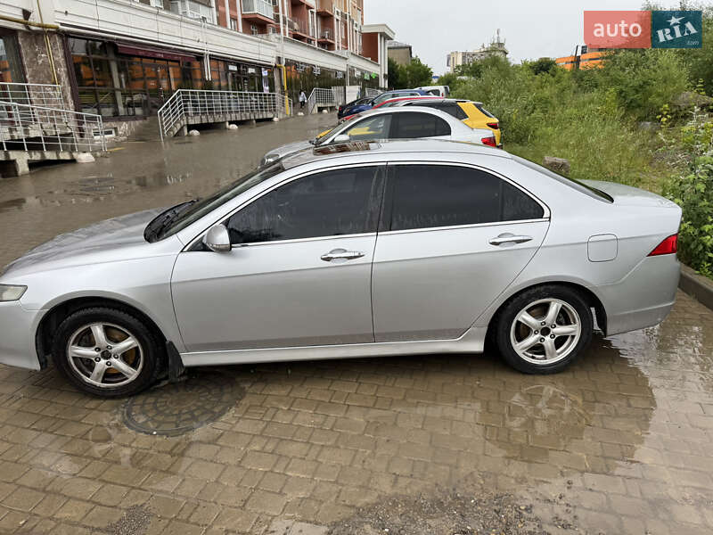 Седан Honda Accord 2006 в Черновцах
