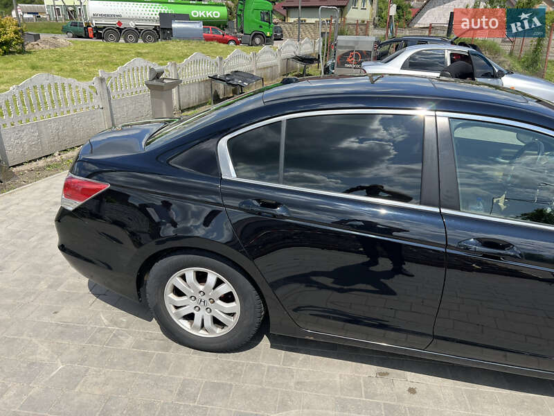 Седан Honda Accord 2008 в Киеве