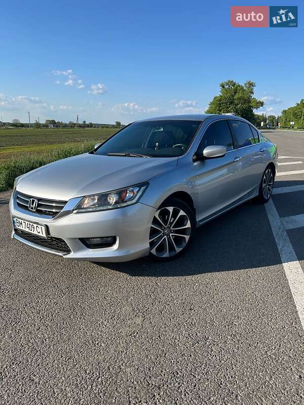 Седан Honda Accord 2015 в Ромнах фото 2 Седан Honda Accord 2015 в Ромнах