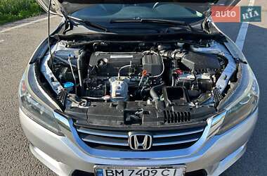 Седан Honda Accord 2015 в 