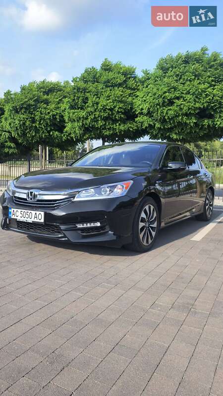 Седан Honda Accord 2016 в Луцьку