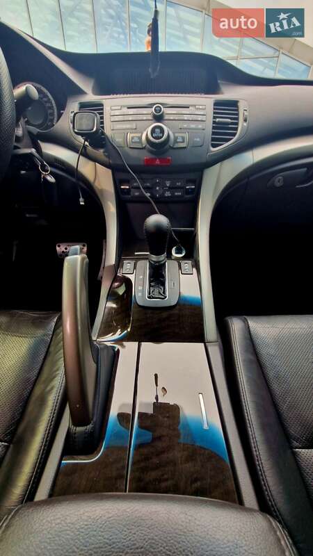 Седан Honda Accord 2008 в Києві