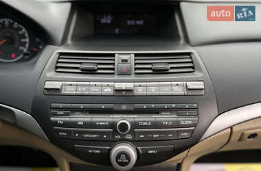 Купе Honda Accord 2012 в 