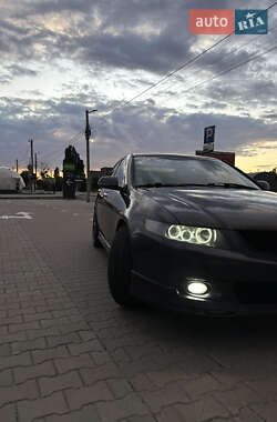 Седан Honda Accord 2003 в Крюковщине