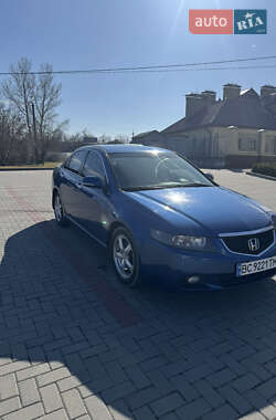 Седан Honda Accord 2004 в 