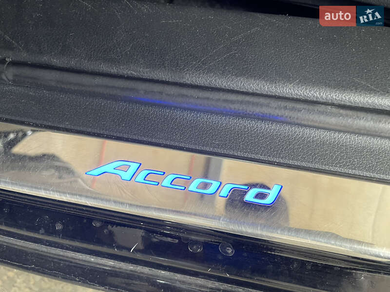 Седан Honda Accord 2016 в Києві