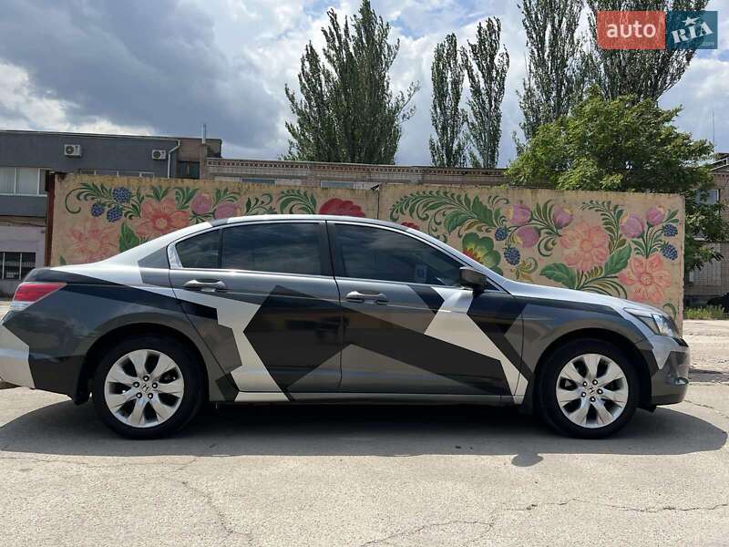 Седан Honda Accord 2008 в Кривому Розі