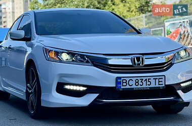 Седан Honda Accord 2016 в 