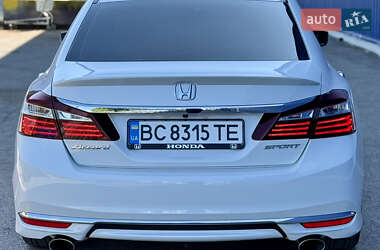 Седан Honda Accord 2016 в 