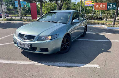 Седан Honda Accord 2003 в 