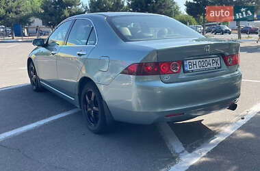 Седан Honda Accord 2003 в 