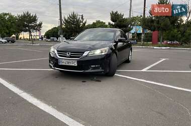 Седан Honda Accord 2015 в Одессе