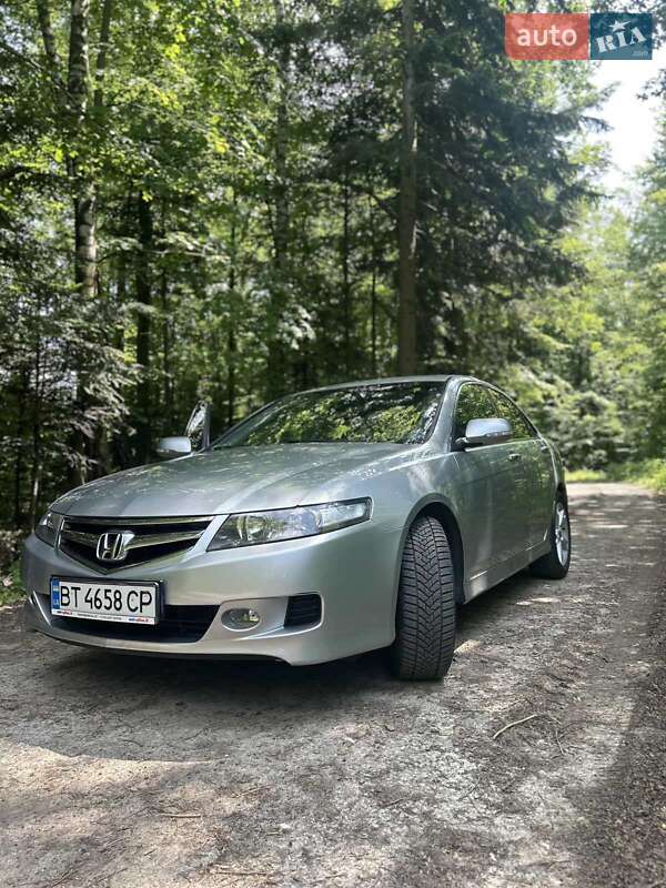 Седан Honda Accord 2006 в 