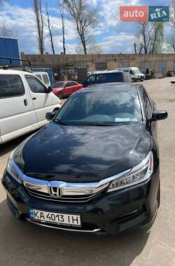 Седан Honda Accord 2017 в Киеве