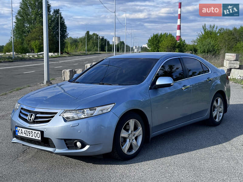 Honda Accord 2011