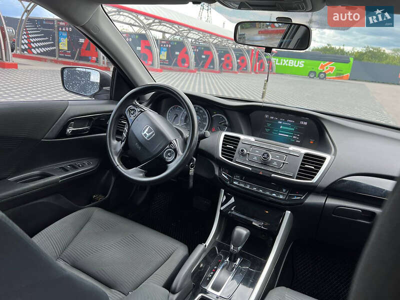 Седан Honda Accord 2017 в Полтаві